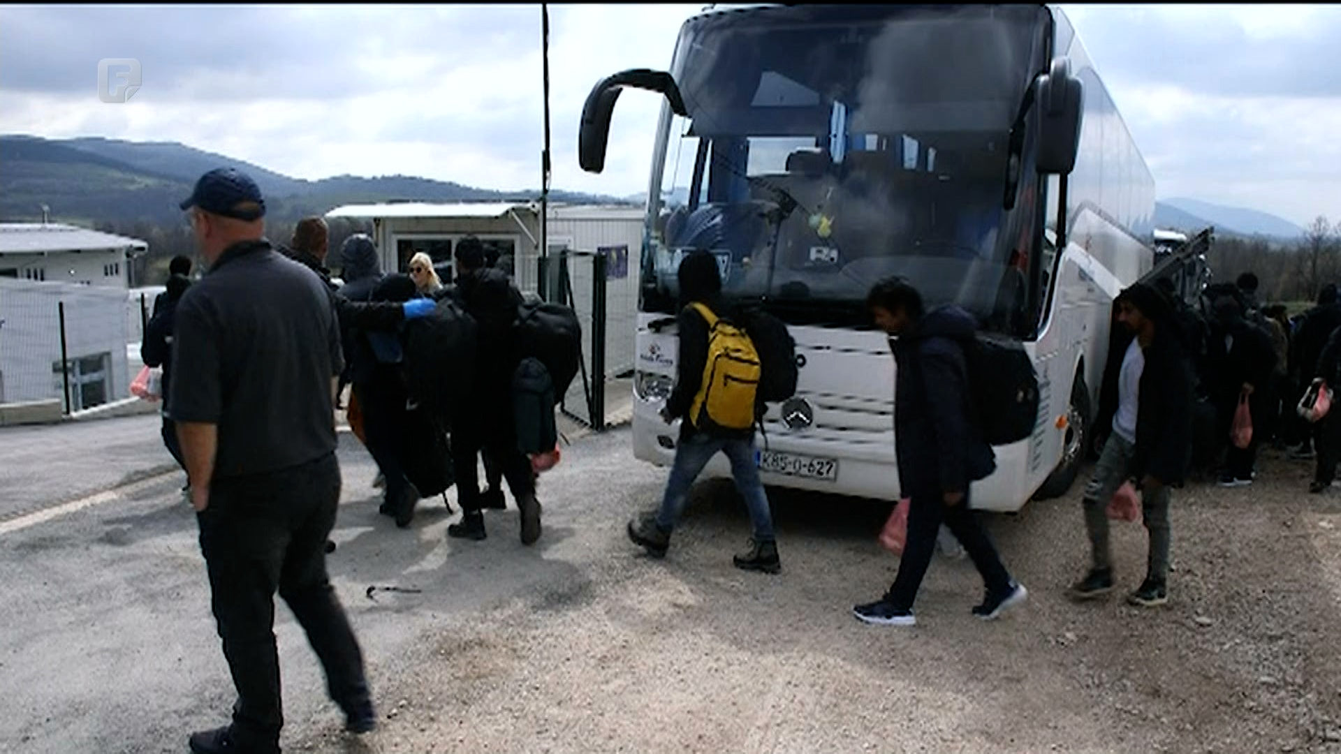 „Miral“ zatvoren, oko 180 migranata prebačeno u „Lipu“